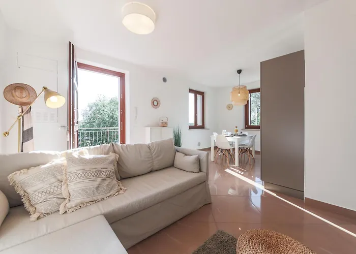 Orchidea E Glicine Апартаменты Соммакампанья