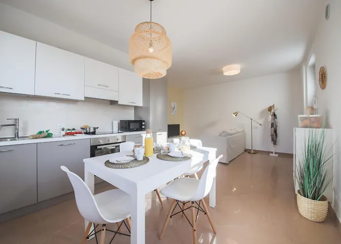 Апартаменты Orchidea E Glicine