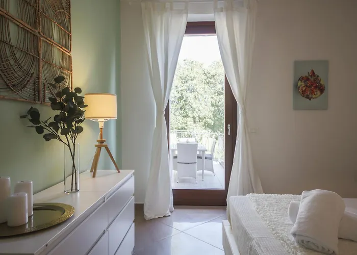 Orchidea E Glicine Соммакампанья